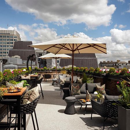 The Stafford London Hotel Exterior foto The rooftop bar at the London Edition