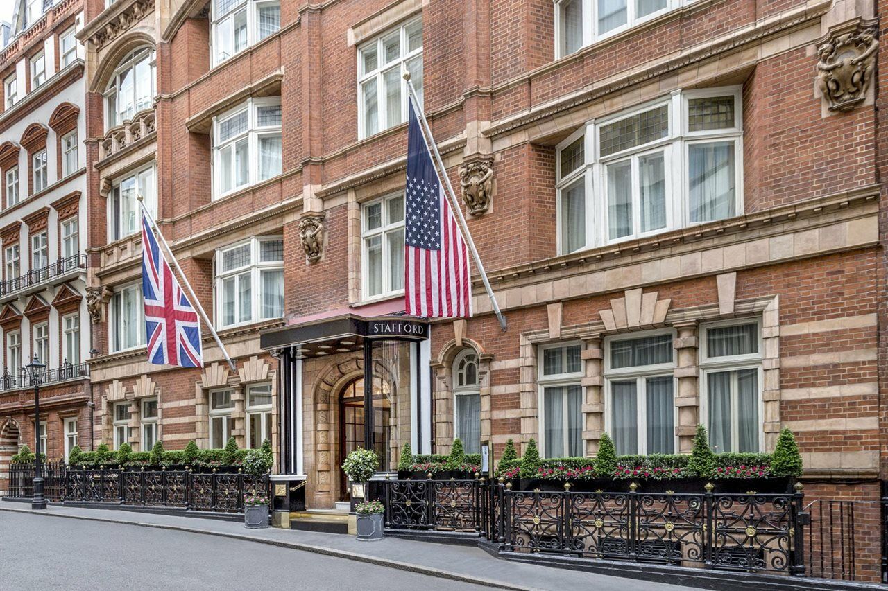The Stafford London Hotel Exterior foto The hotel in 2012